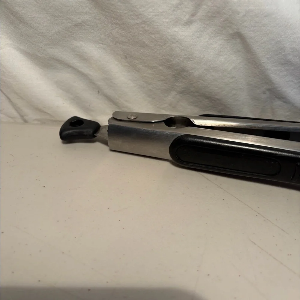 Farbetware Stainless Steel Kitchen Tongs with Black Grip great condition